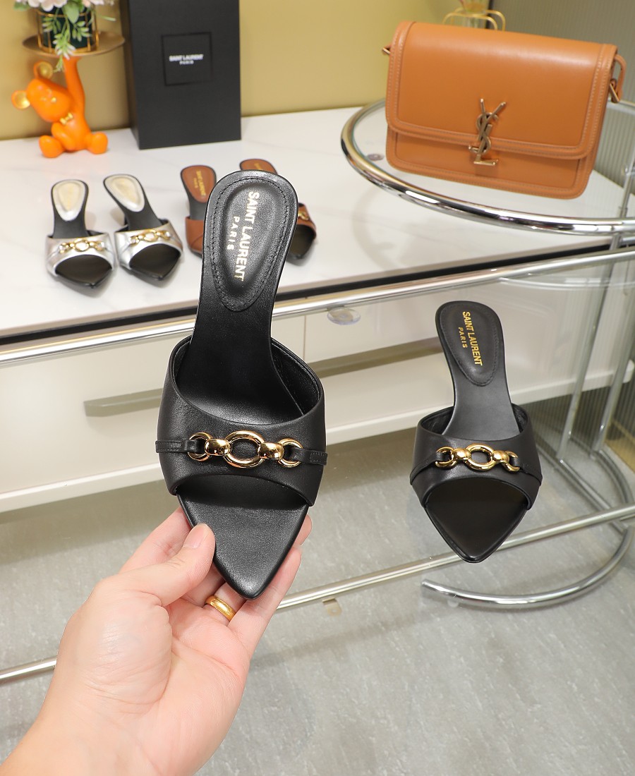 Bagsaaa Y51 Black Mules