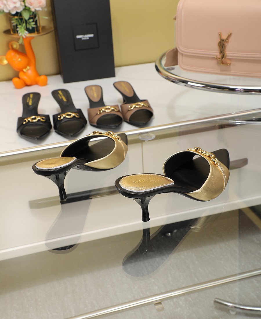 Bagsaaa Y51 Gold Mules