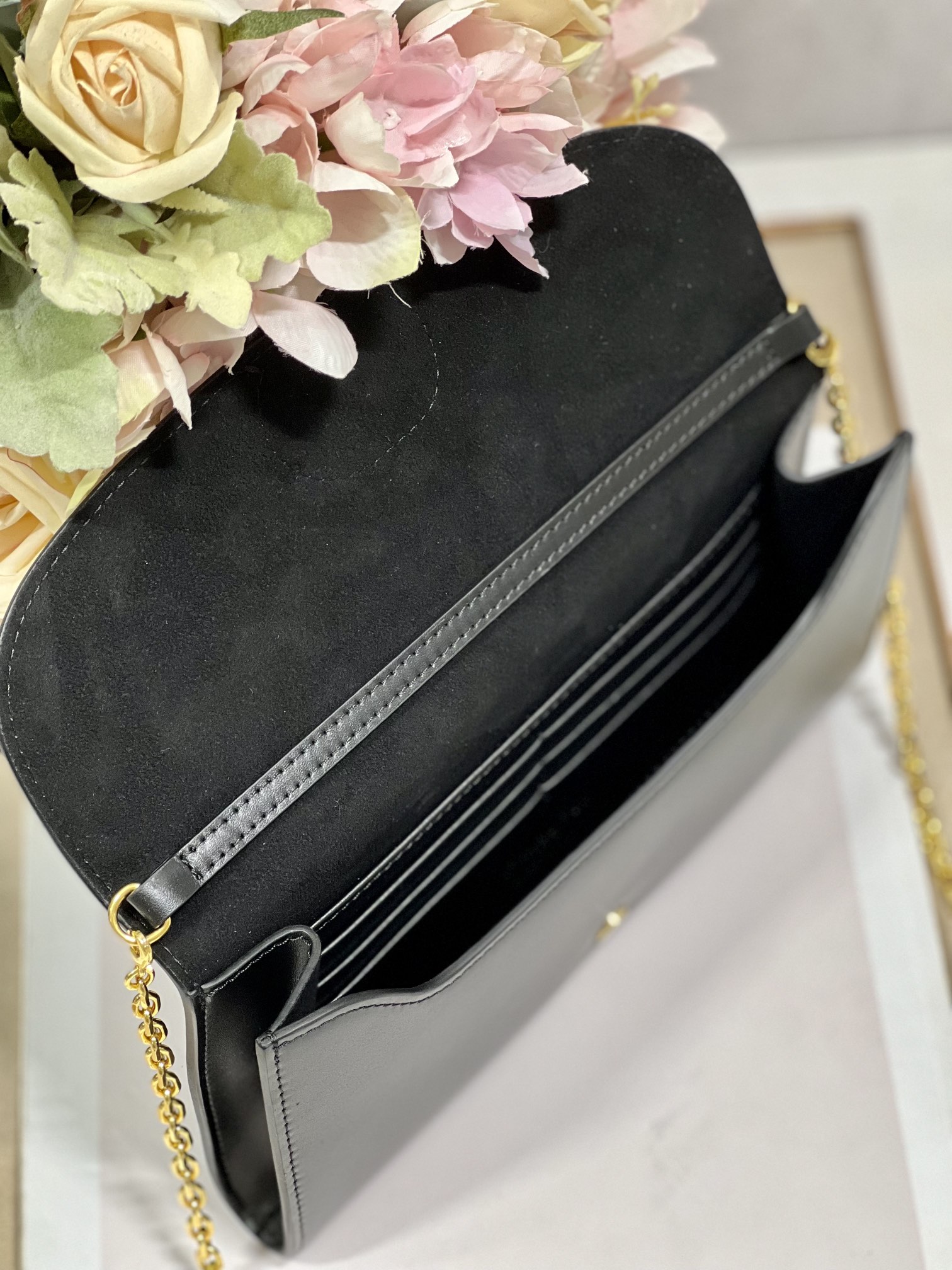 Bagsaaa D10r Bobby Wallet on Chain East West Black - 21.5×12×4cm