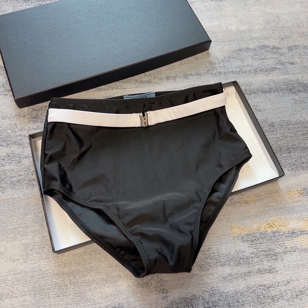 Bagsaaa Pra*a Bikini Black