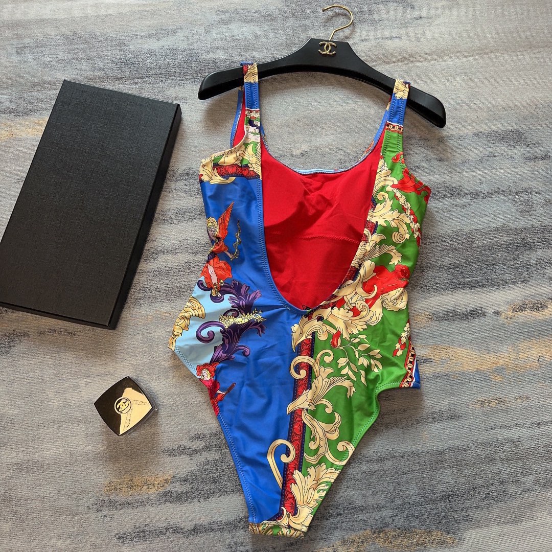 Bagsaaa Versace Medusa Blue Swimsuit