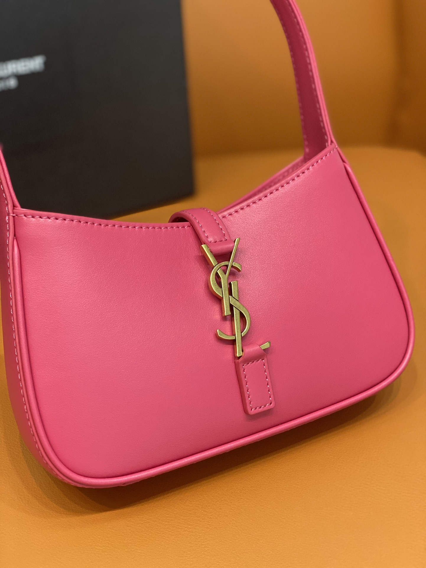 Bagsaaa Y51 LE 5 À 7 Mini in pink smooth leather - 19x11.5x4.5cm