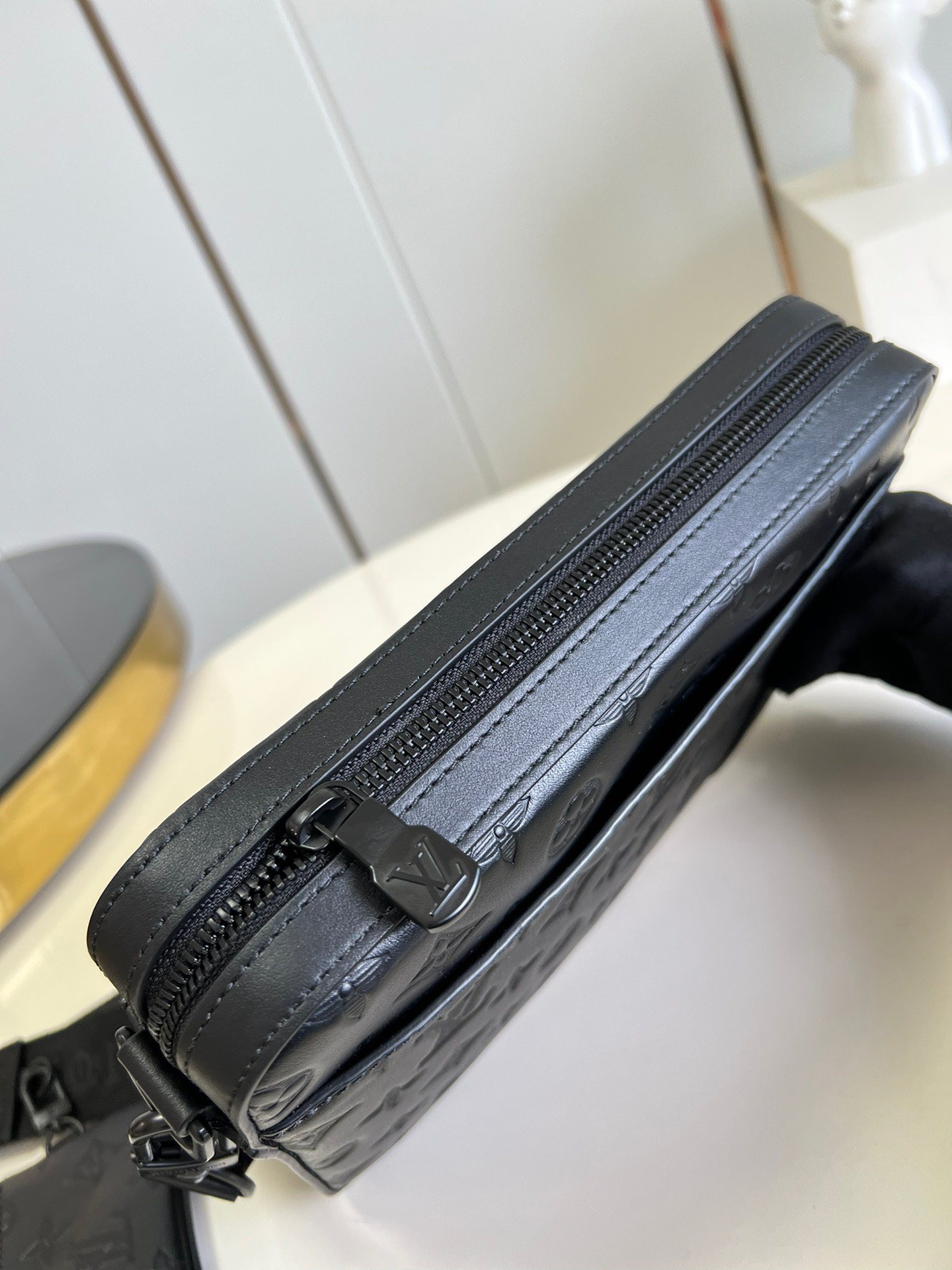 Bagsaaa L0vis Vvtt0n Duo Messenger Black Bag - 26x18.5x5cm