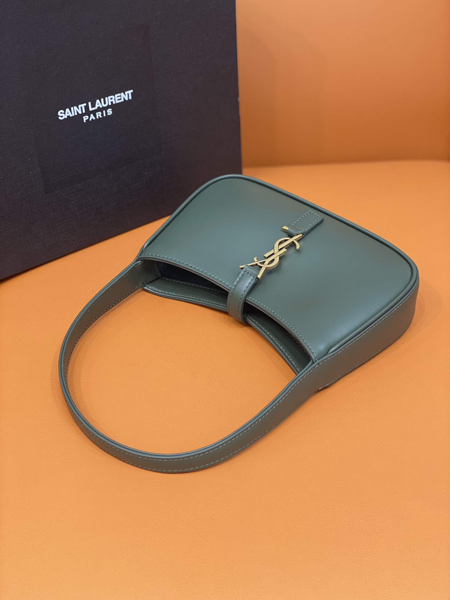 Bagsaaa Y51 LE 5 À 7 Mini in dark green smooth leather - 19x11.5x4.5cm