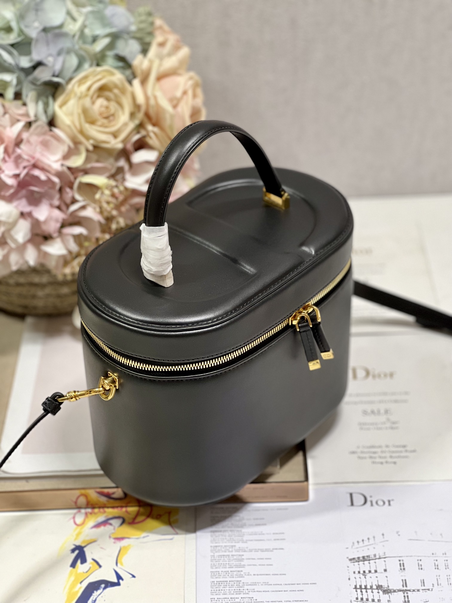 Bagsaaa D10r CD Signature Vanity Case Black Leather - 24*14*18cm