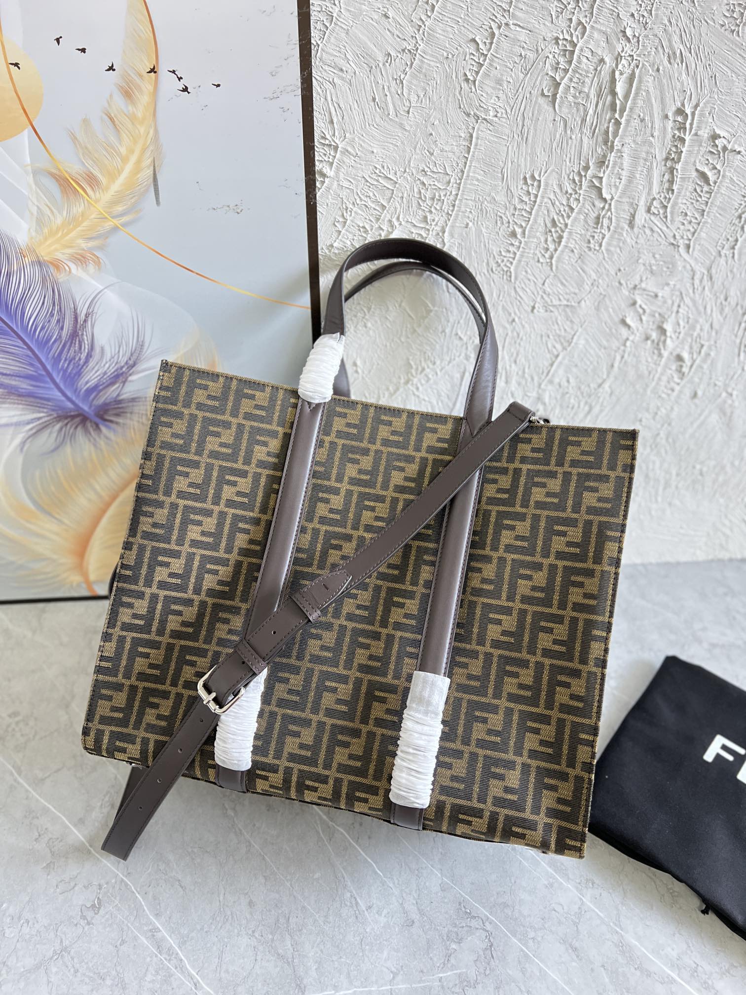 Bagsaaa F**di Shopper FF jacquard fabric brown bag - 41x35x19cm