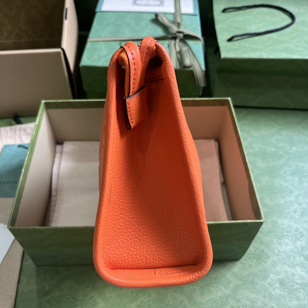 Bagsaaa Gvc*1 Jumbo GG Pouch Orange Leather - 28.5x18x9cn