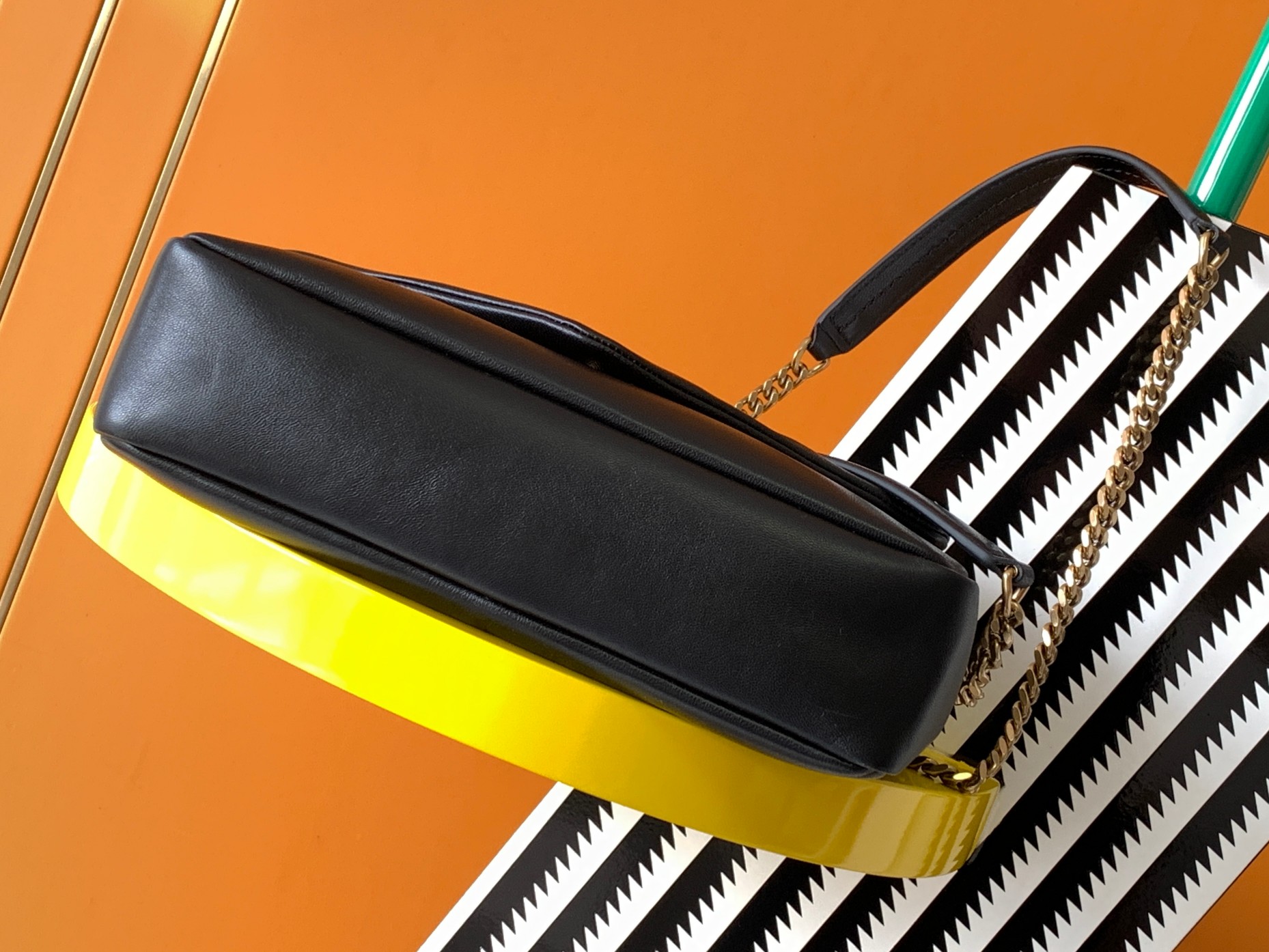 Bagsaaa Y51 Calypso leather shoulder black bag - 26×14×7cm