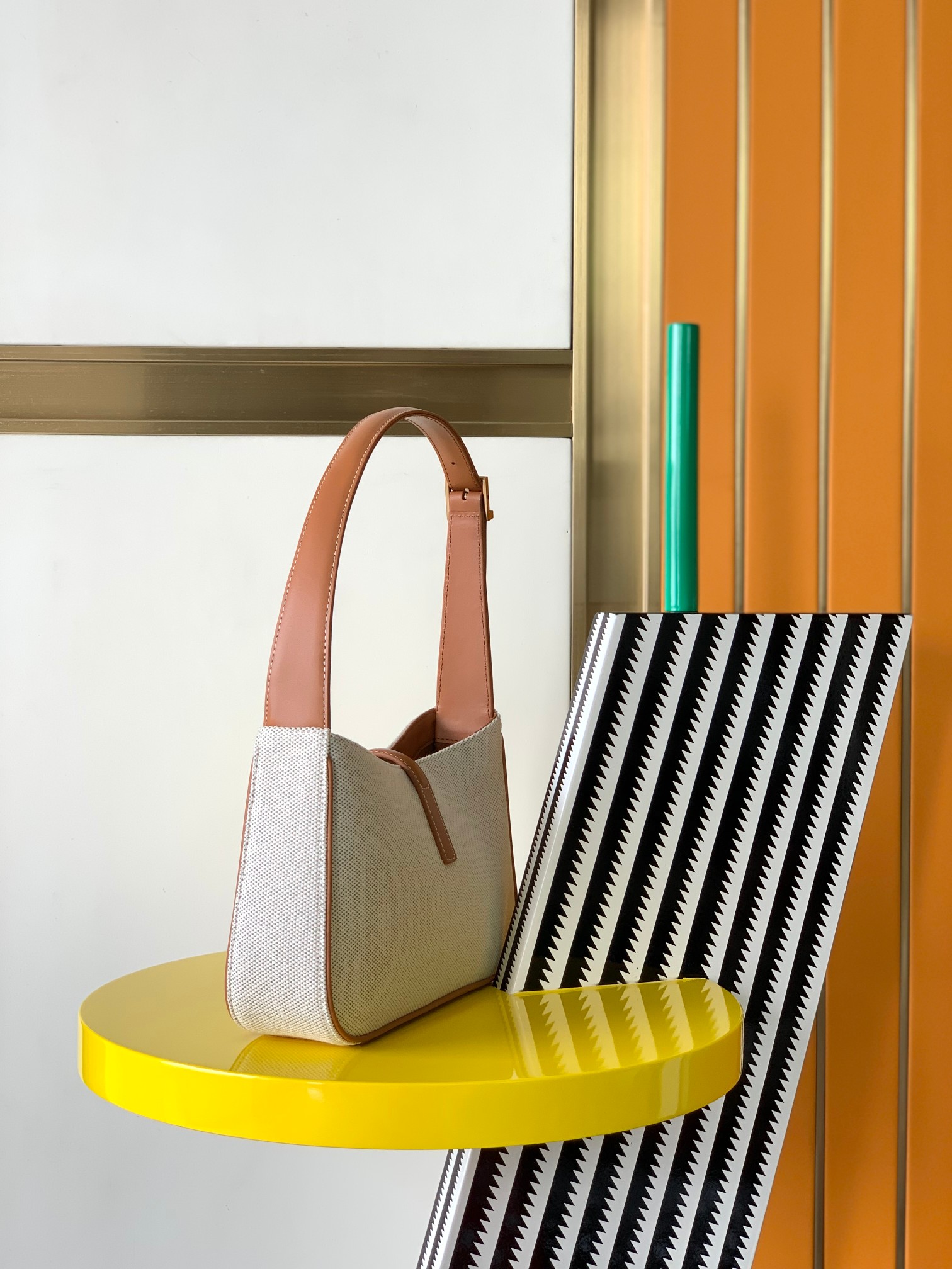 Bagsaaa Y51 LE 5 À 7 in canvas and leather - 23 X 16 X 6.5 CM