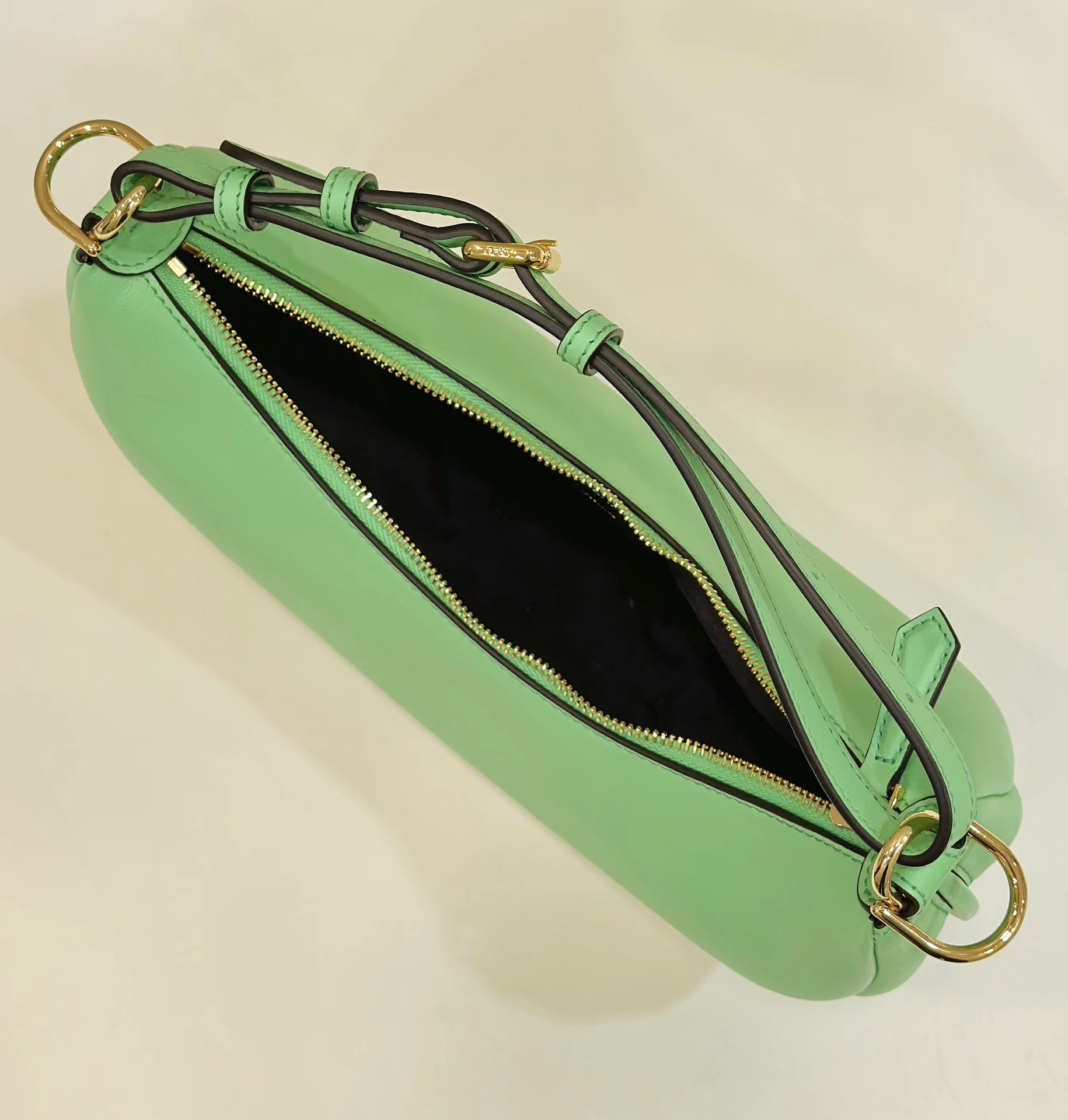 Bagsaaa F**di Small Graphy In Neo Green - 10×29×24.5cm