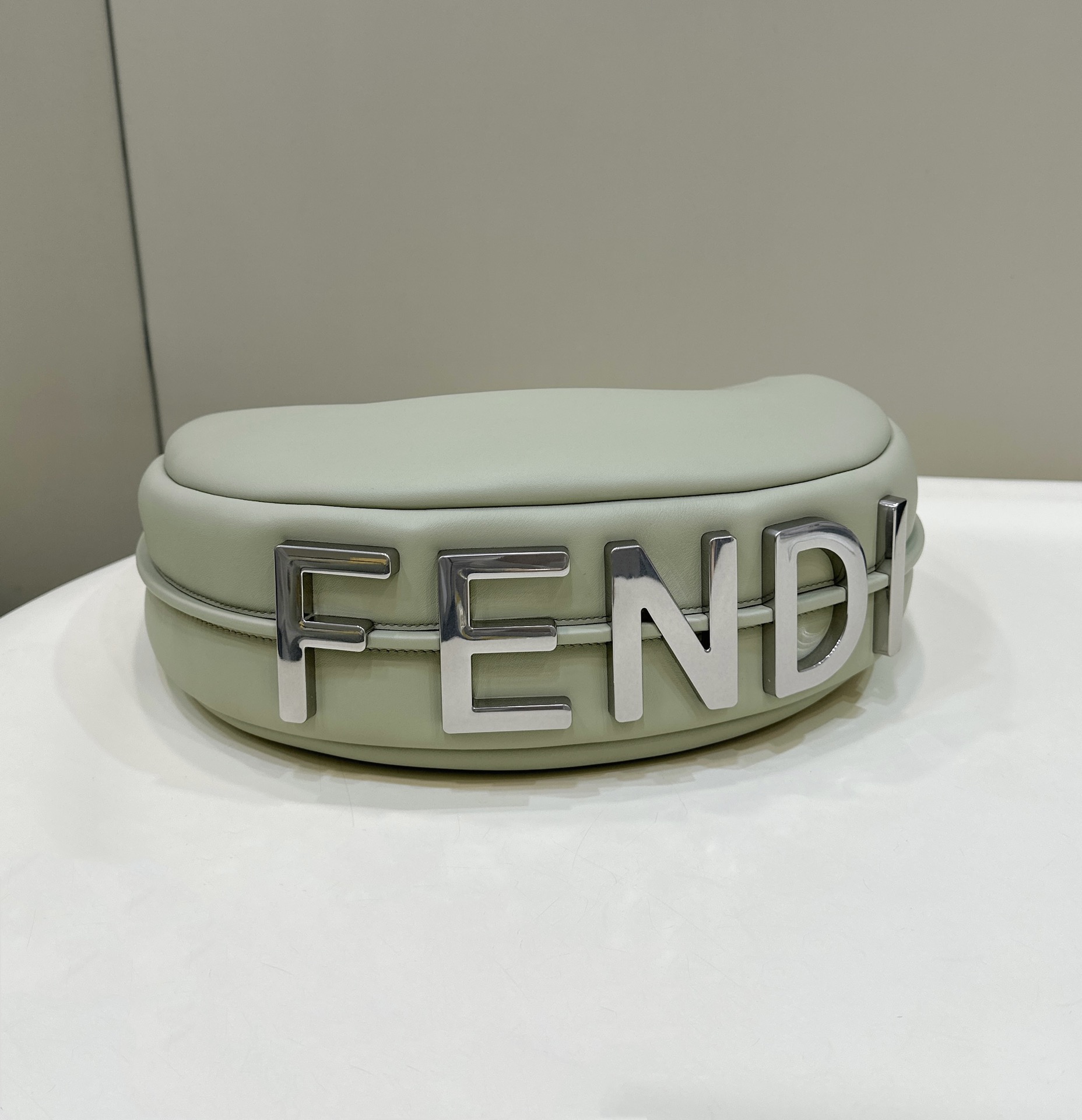 Bagsaaa F**di Medium Graphy In Green Leather Bag - 36-30-11CM