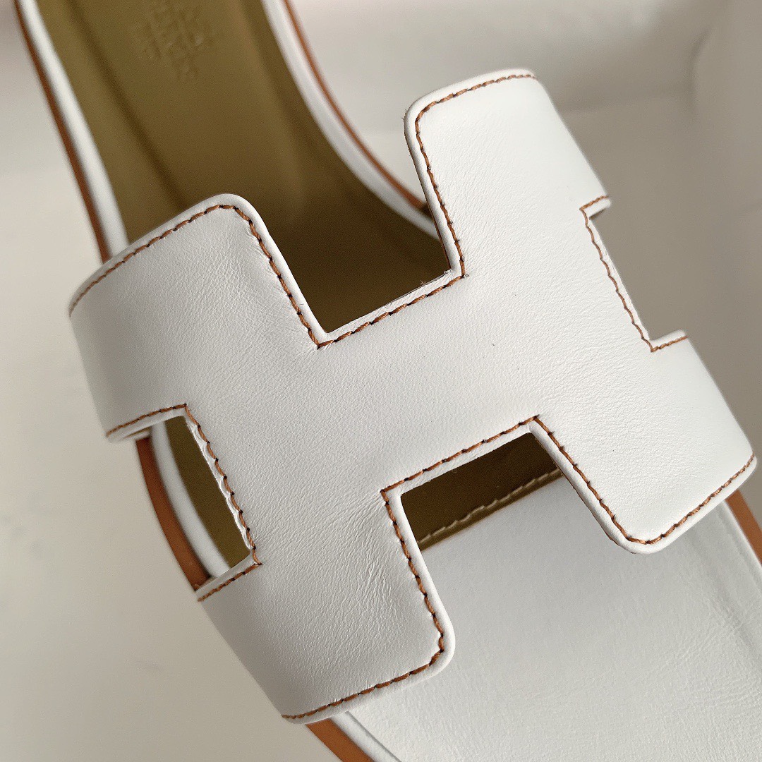 Bagsaaa H**me5 Oran Box calfskin White