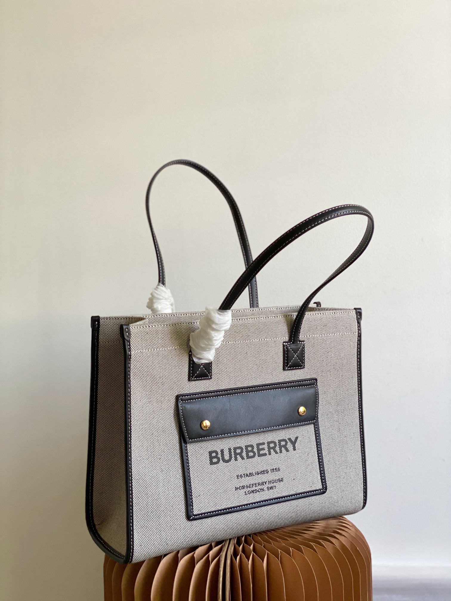 Bagsaaa Bv*b*rry Black Freya Tote Bag 33*12.5*26cm