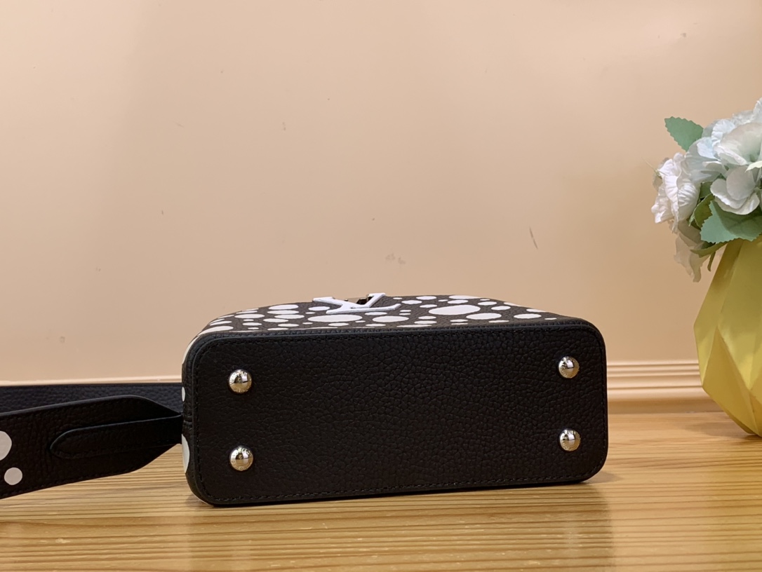 Bagsaaa L0vis Vvtt0n Capucines Mini YK Black/White - 21 x 14 x 8cm
