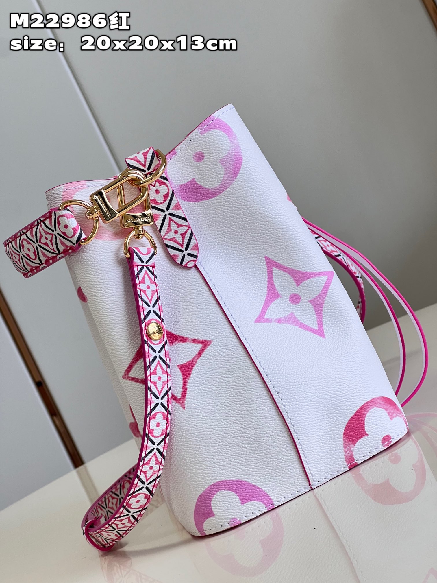 Bagsaaa L0vis Vvtt0n By The Pool Néonoé BB Pink - 20 x 20 x 13 cm