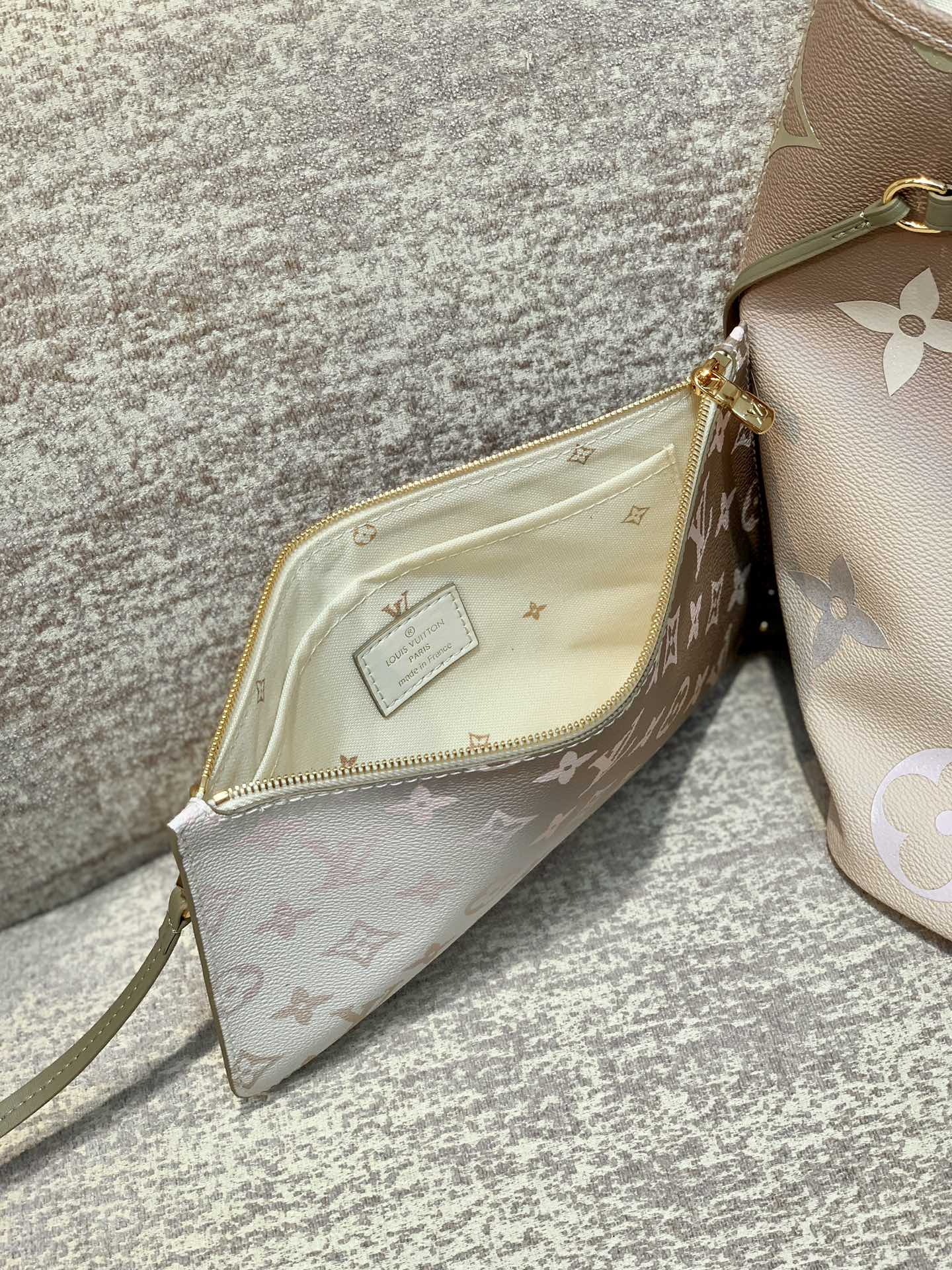 Bagsaaa L0vis Vvtt0n Neverfull MM Sunset Pastel - 31x28x14cm