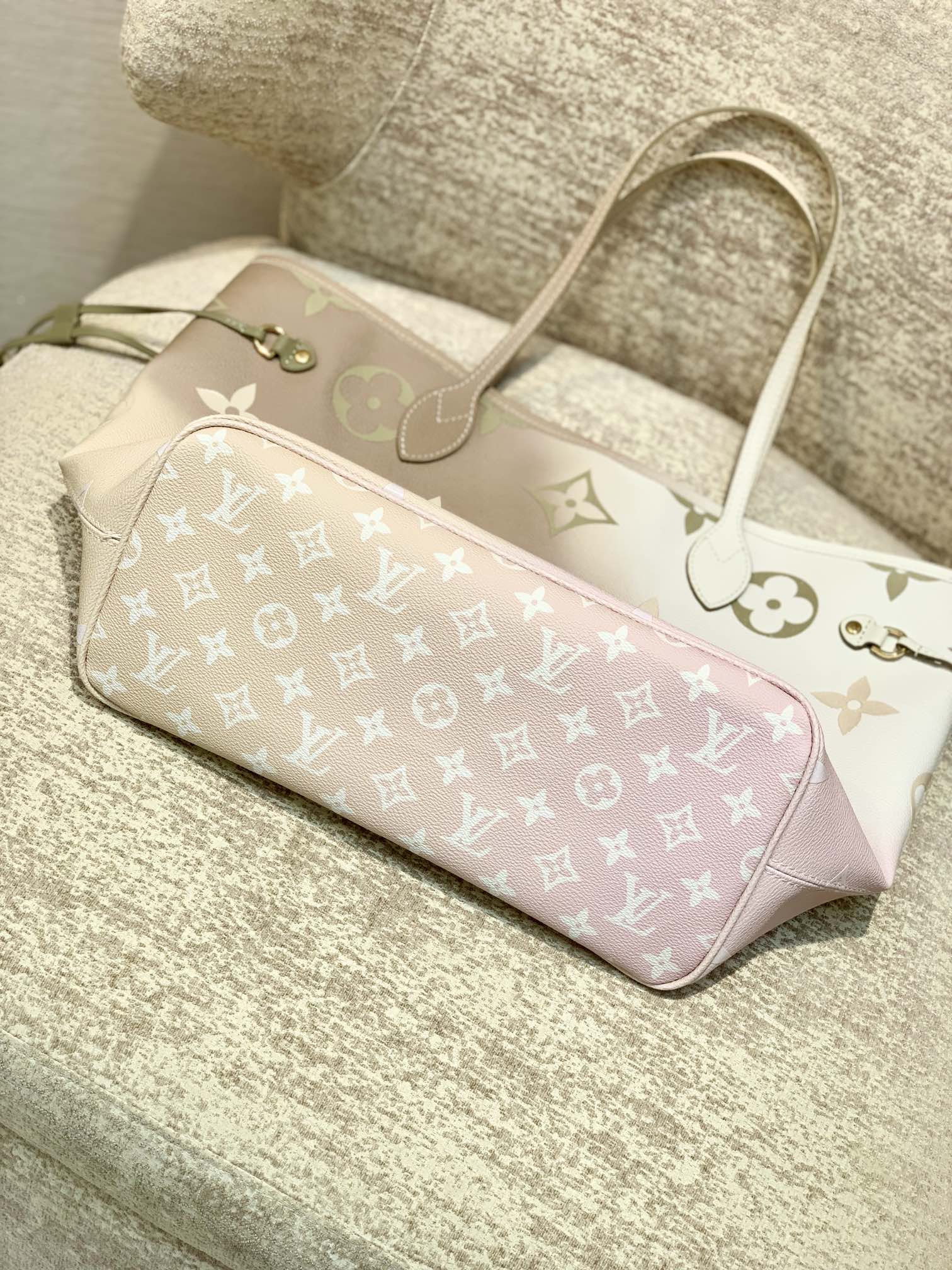 Bagsaaa L0vis Vvtt0n Neverfull MM Sunset Pastel - 31x28x14cm