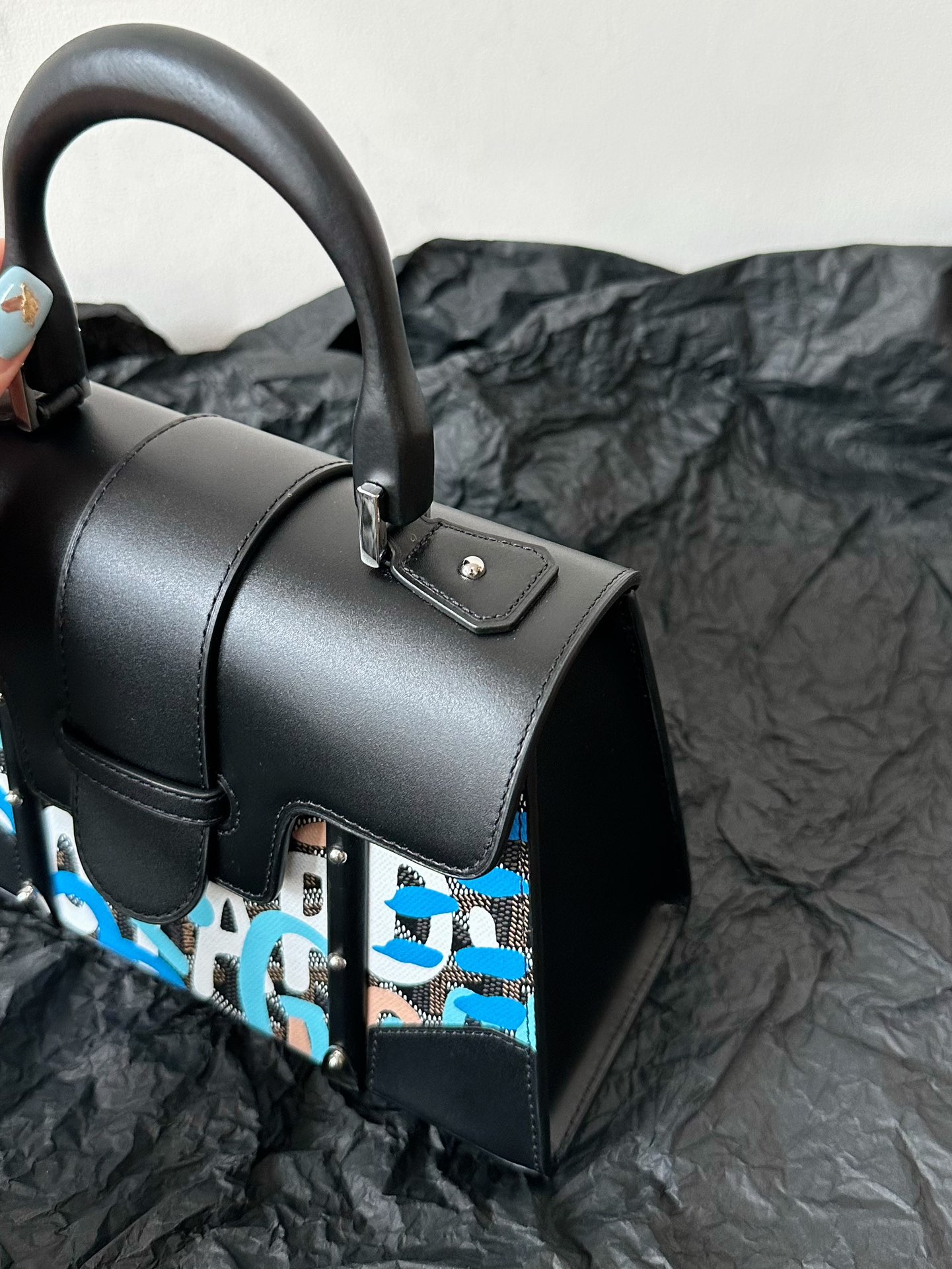 Bagsaaa G09ard Saigon Structure Mini Black and Blue Bag - 15 cm x 7.5 cm x 20 cm