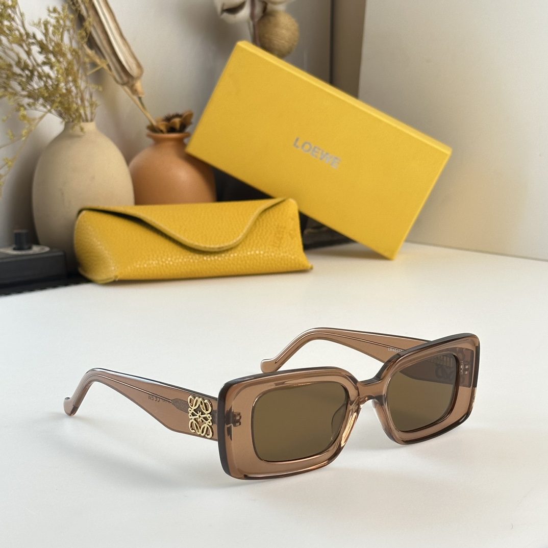 Bagsaaa L0ew* Square Model Sunglasses 
