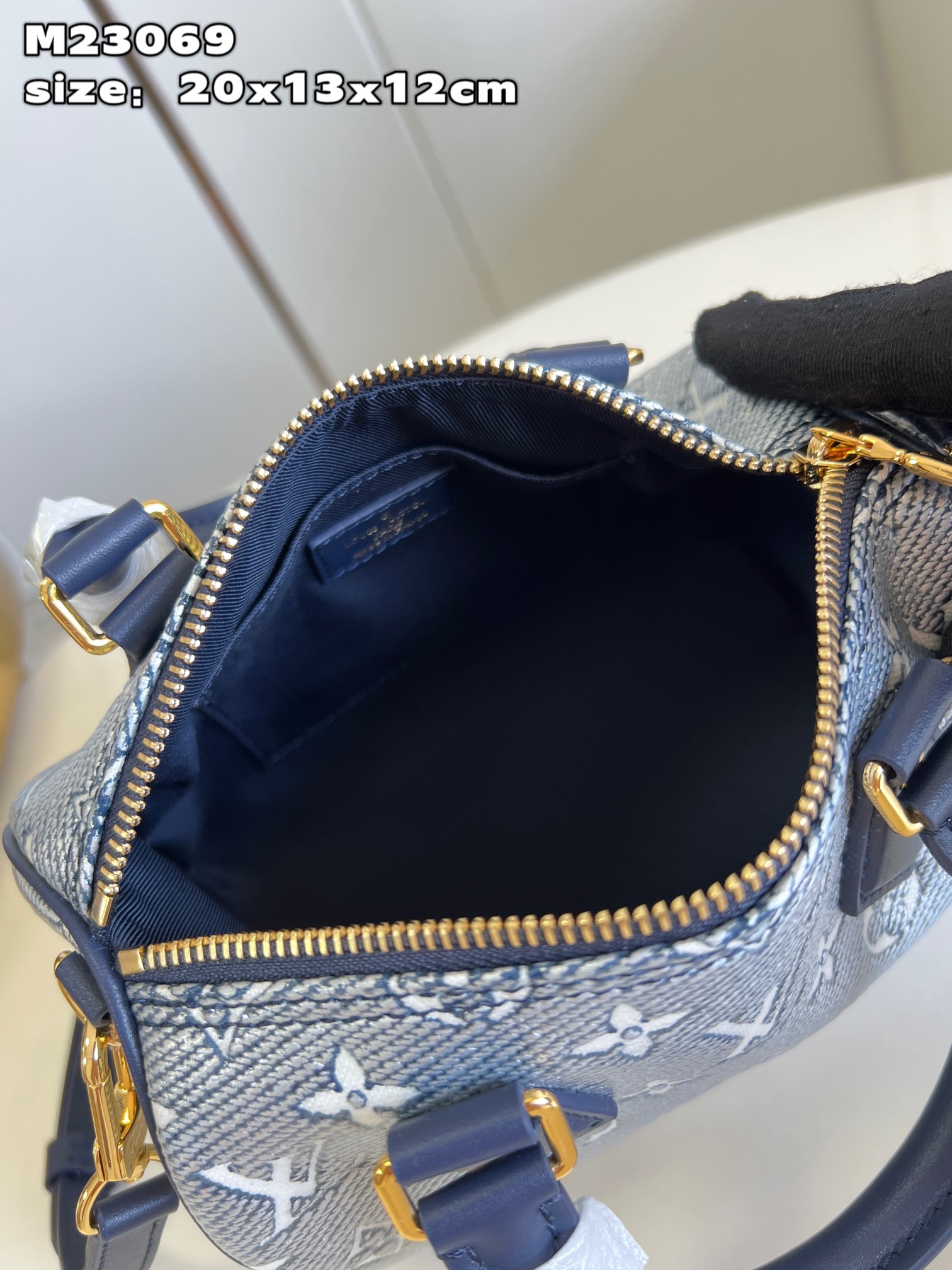 Bagsaaa L0vis Vvtt0n Nano Speedy Blue - 16 x 10 x 7.5 cm