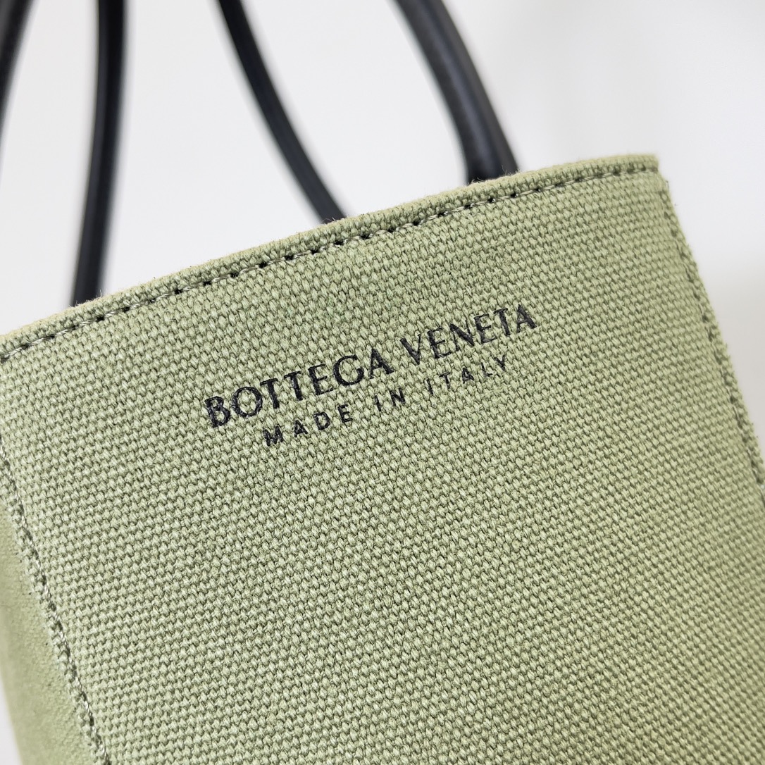 Bagsaaa Arco Tote Green Bag - 47x13x33cm