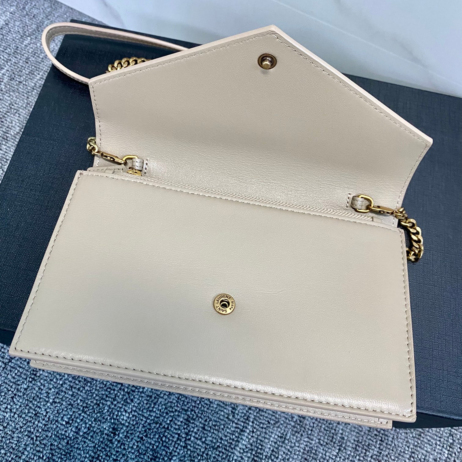 Bagsaaa Y51 Cassandra Shoulder White Bag - 19x12.5x3.5cm 