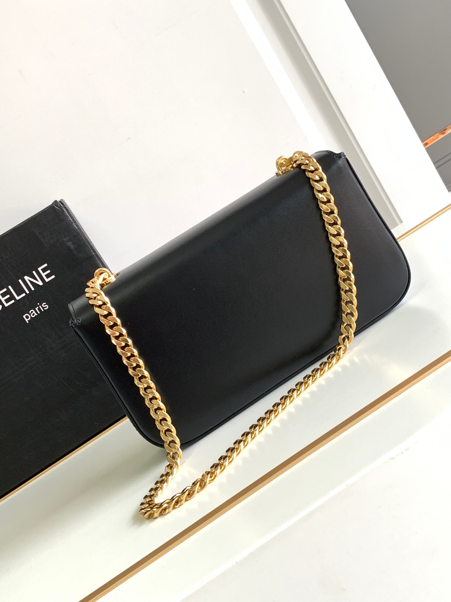 Bagsaaa Ce1i*e Chain Shoulder Bag Triomphe in Black Crystal Logo - 20.5 X 10.5 X 4