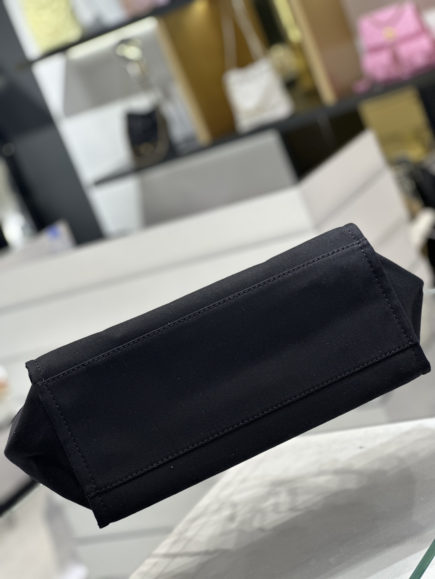 Bagsaaa Ch**el Natural Canvas and Black Leather Large Pearl Deauville Tote - 30*39*22cm
