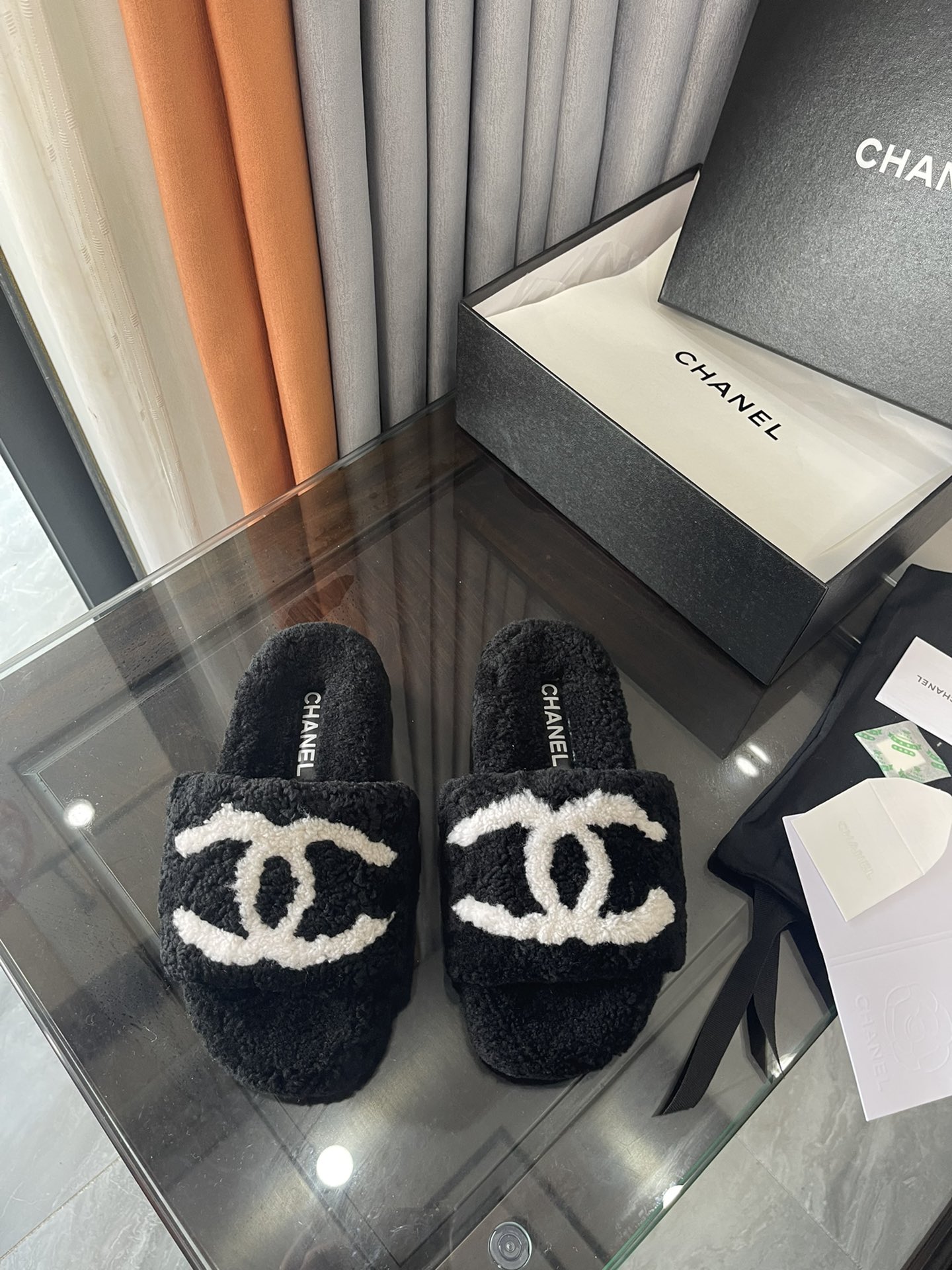 Bagsaaa Ch**el Fur Leather Black Slides