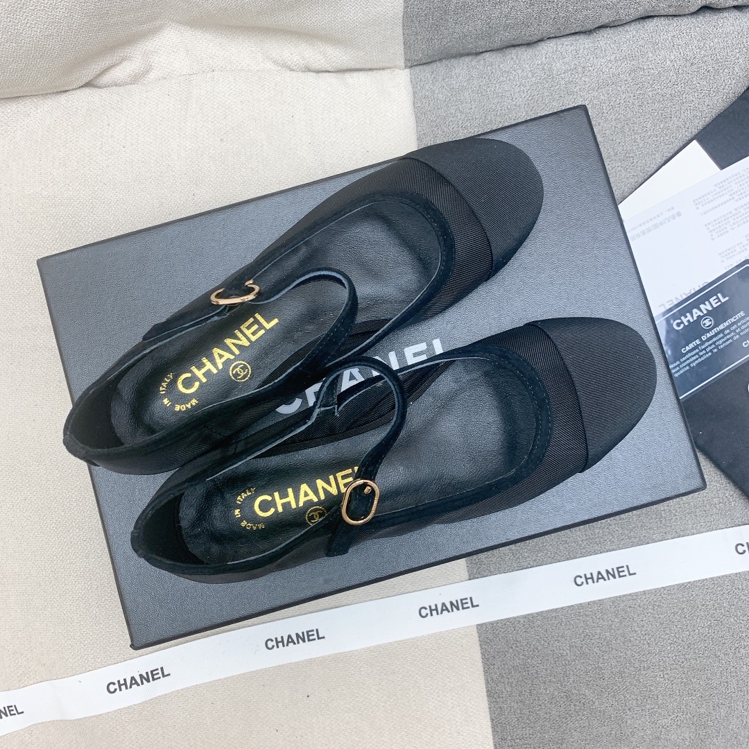 Bagsaaa Ch**el Mary Jane Black 2.5 cm