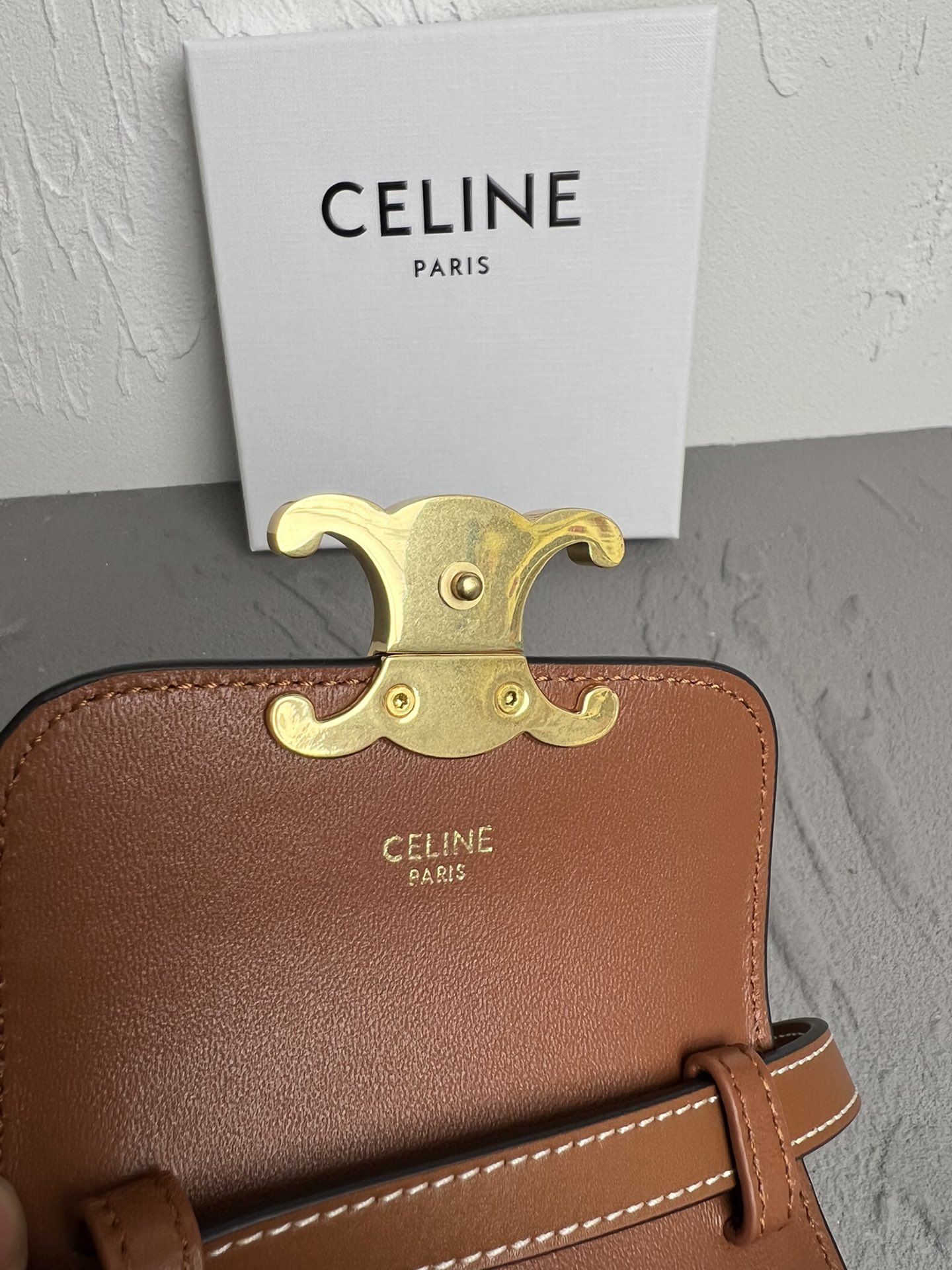 Bagsaaa Ce1i*e Mini Triomphe Black Bag - 11x8x4cm
