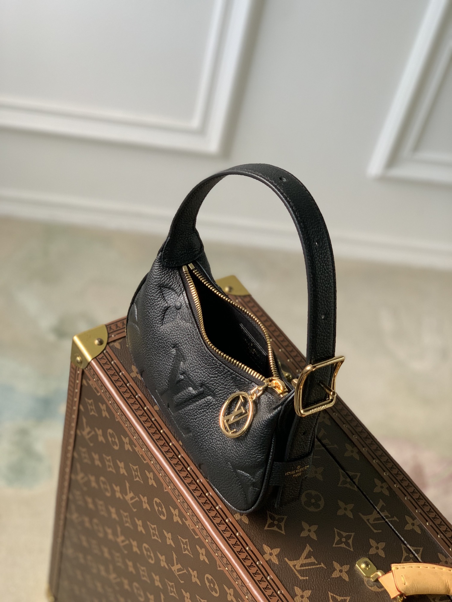 Bagsaaa L0vis Vvtt0n Mini Moon Black Monogram - 20.5 x 11 x 5 cm