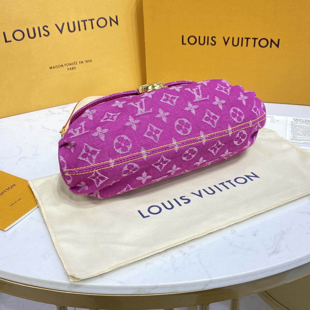 Bagsaaa L0vis Vvtt0n Monogram Denim Mini Pleaty Bag in Pink - 25x15x9cm