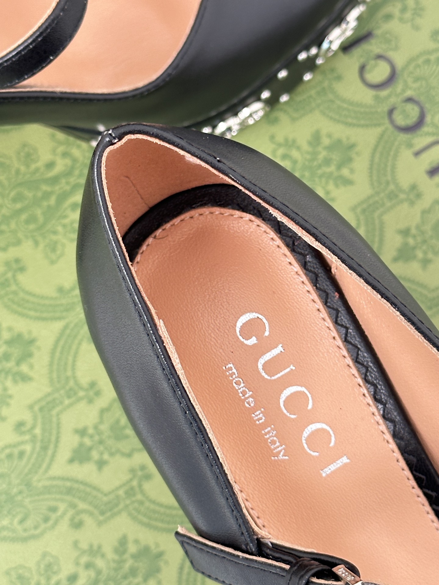 Bagsaaa Gvc*1 Black Janaya Leather Platform Court 
