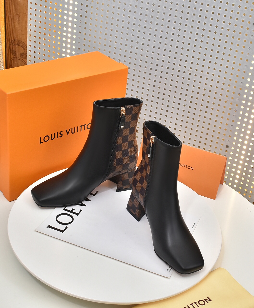 Bagsaaa L0vis Vvtt0n Black Damier Ankle Boot