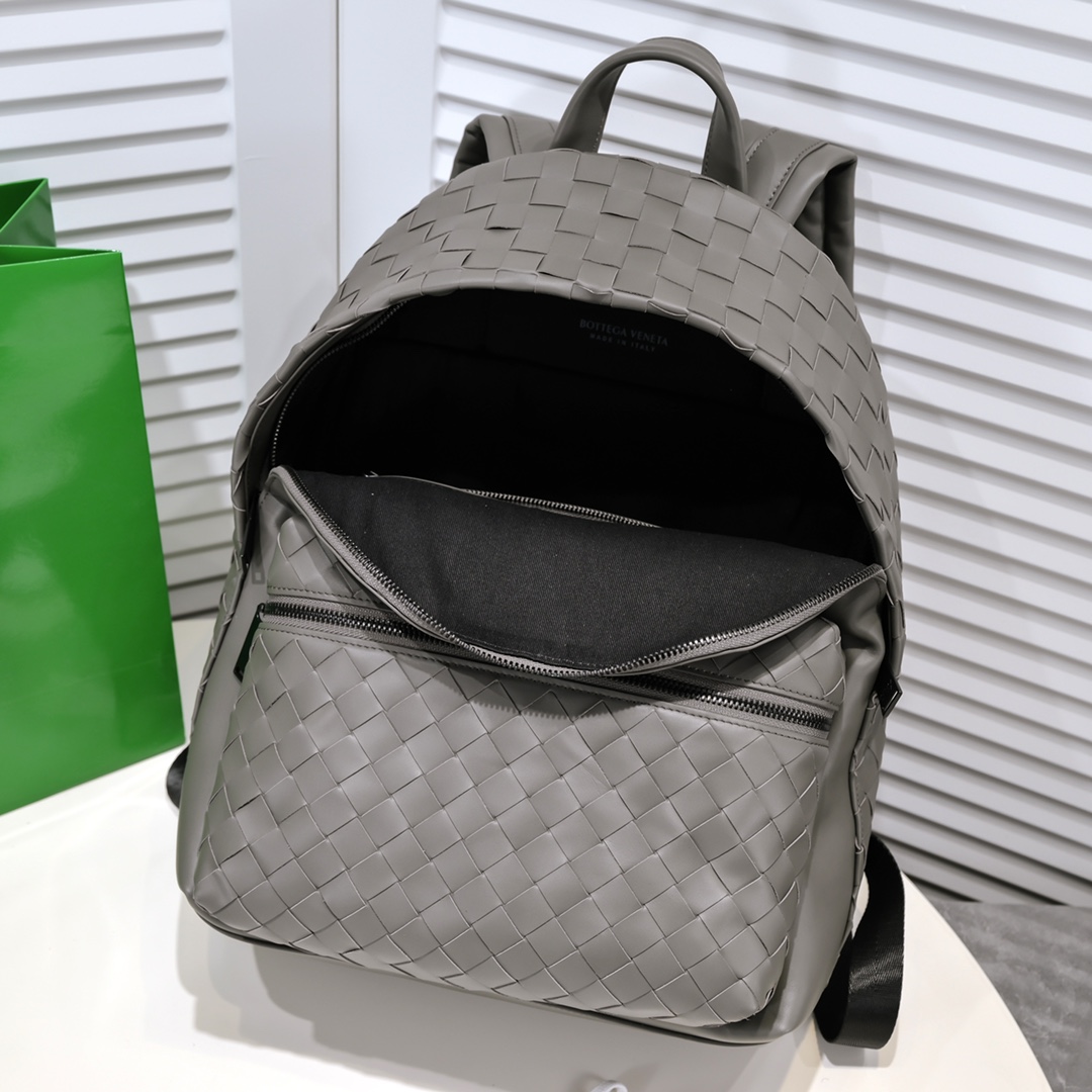 Bagsaaa B0tt*ga Ven*ta Intrecciato grey leather backpack - 32*43cm