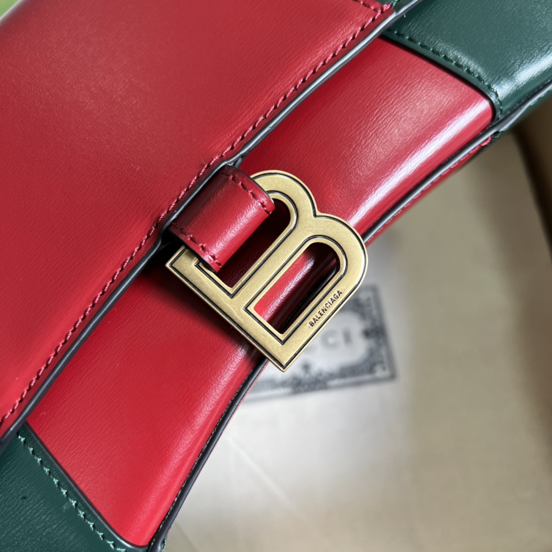 Bagsaaa Ba1en*iaga Hourglass Small Green and Red - 22.5*14.5*10cm