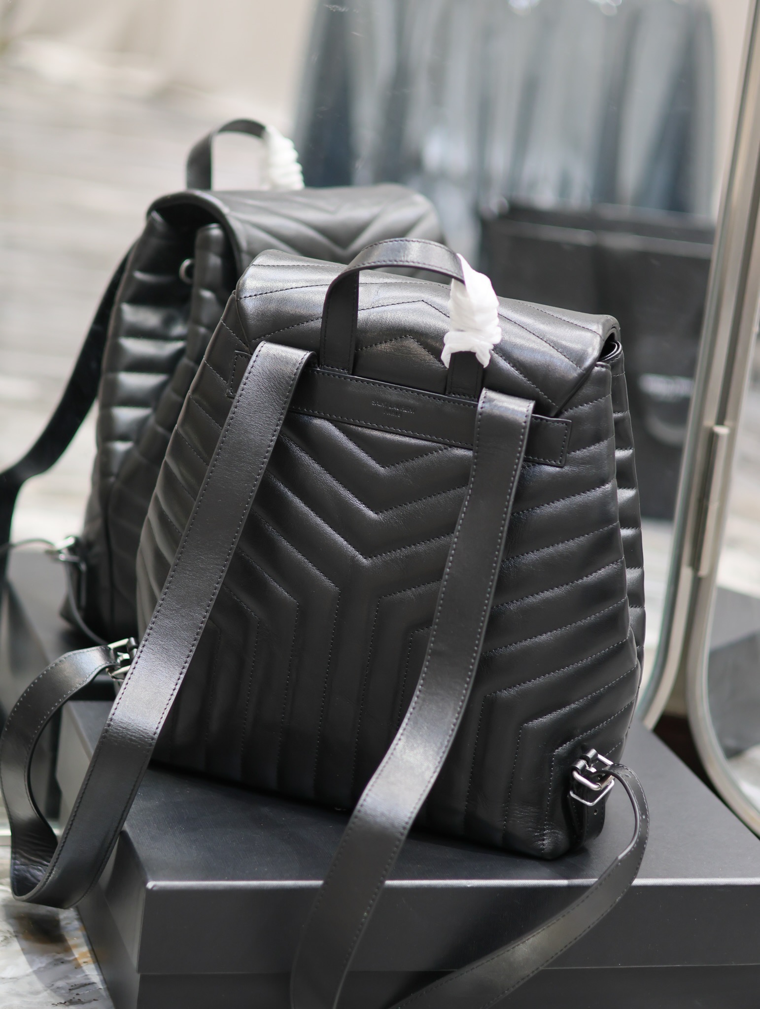 Bagsaaa Y51 Loulou Medium Blackpack - 33×26×13cm