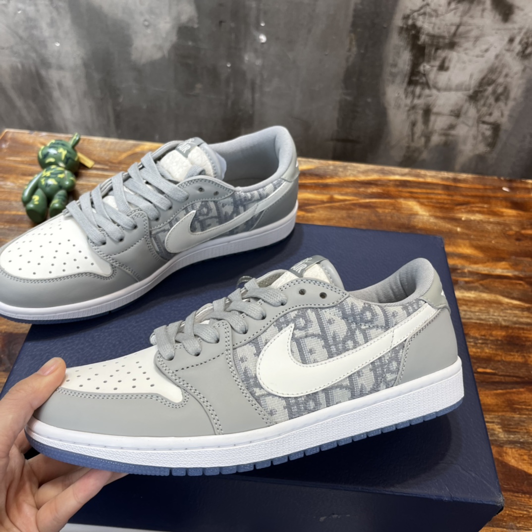 Bagsaaa D10r x Nike LOW-TOP SNEAKER Grey