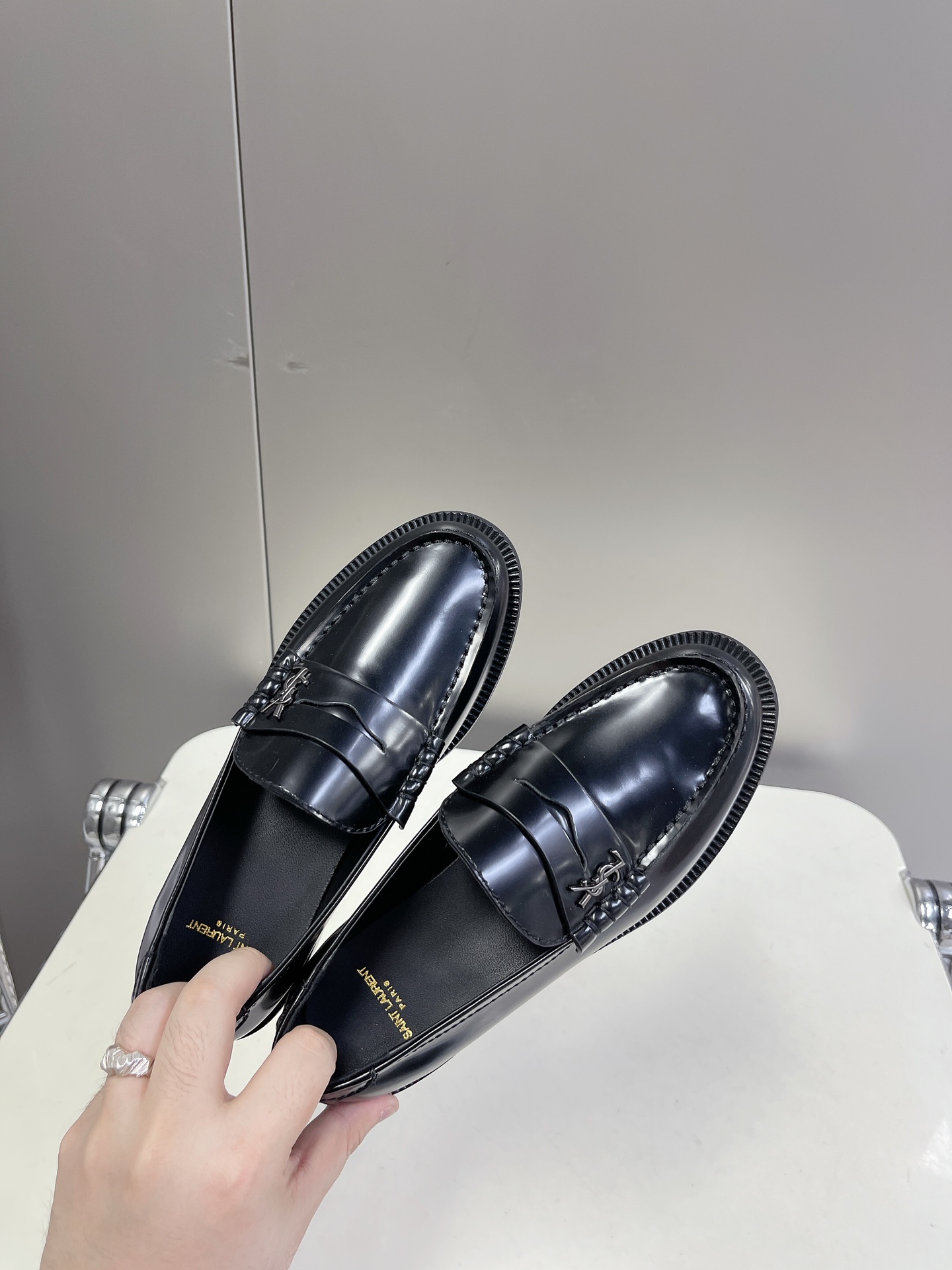 Bagsaaa Y51 Black Loafers 