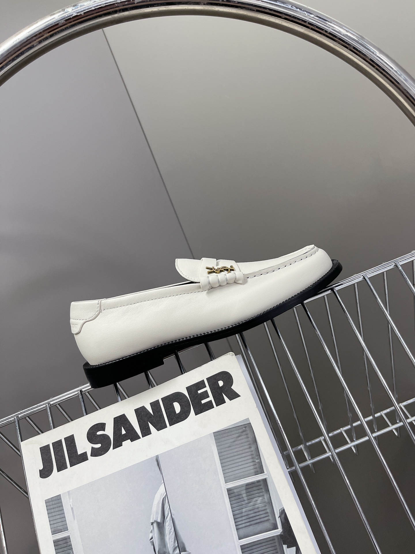 Bagsaaa Y51 White Loafers