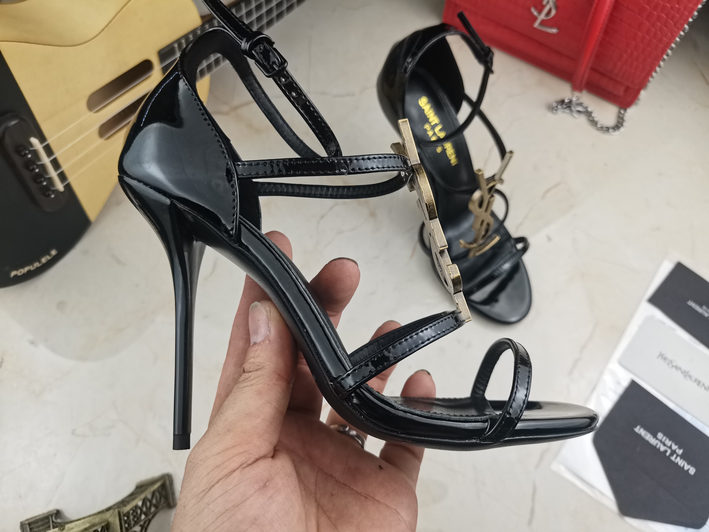 Bagsaaa Y51 Cassandra 100 black patent leather sandals heels