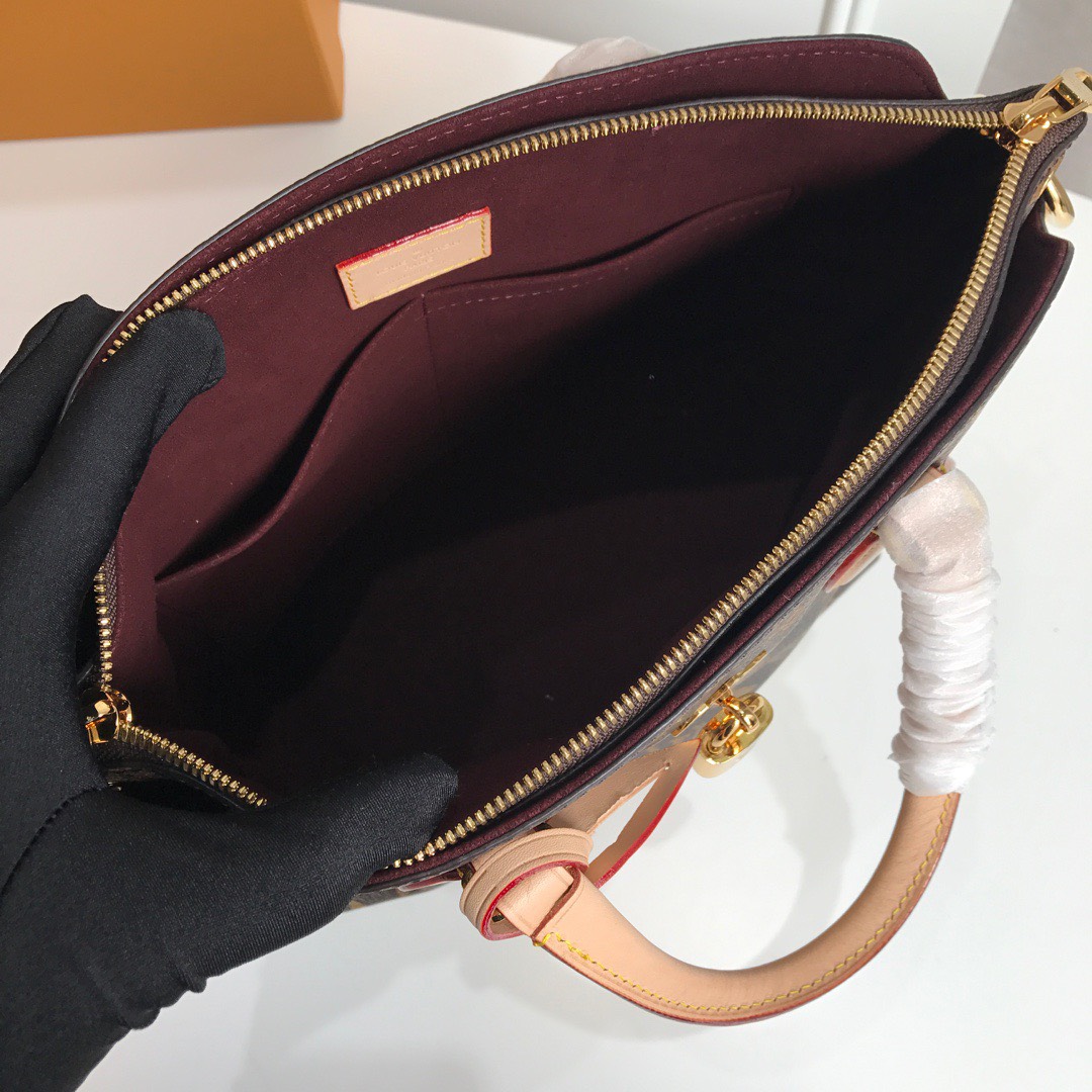 Bagsaaa L0vis Vvtt0n Flower BB Beige Bag M44359