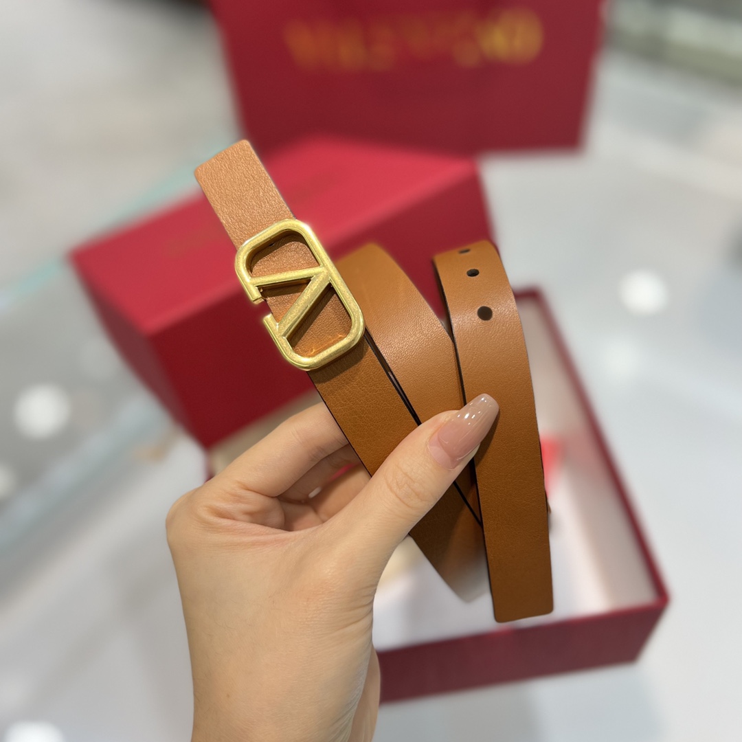 Bagsaaa Va1e*ntin0 VLogo Signature reversible belt brown 2cm