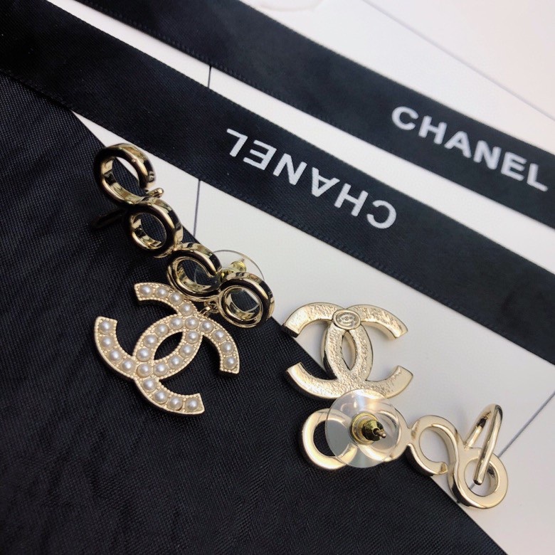 Bagsaaa Ch**el Coco Gold Earrings 