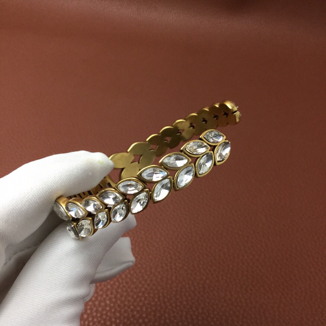 Bagsaaa D10r Bracelet 03