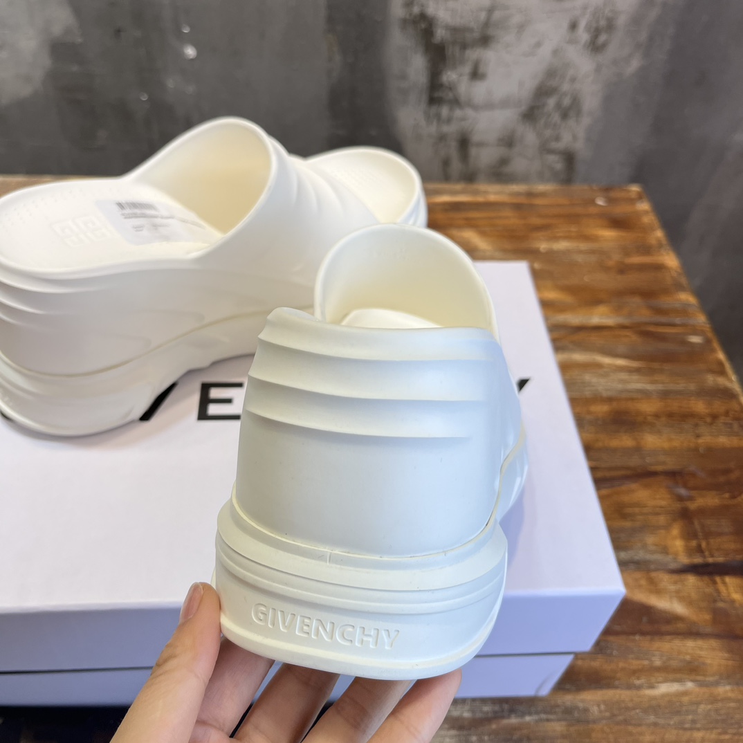 Bagsaaa Givenchy White Marshmallow Heeled Sandals