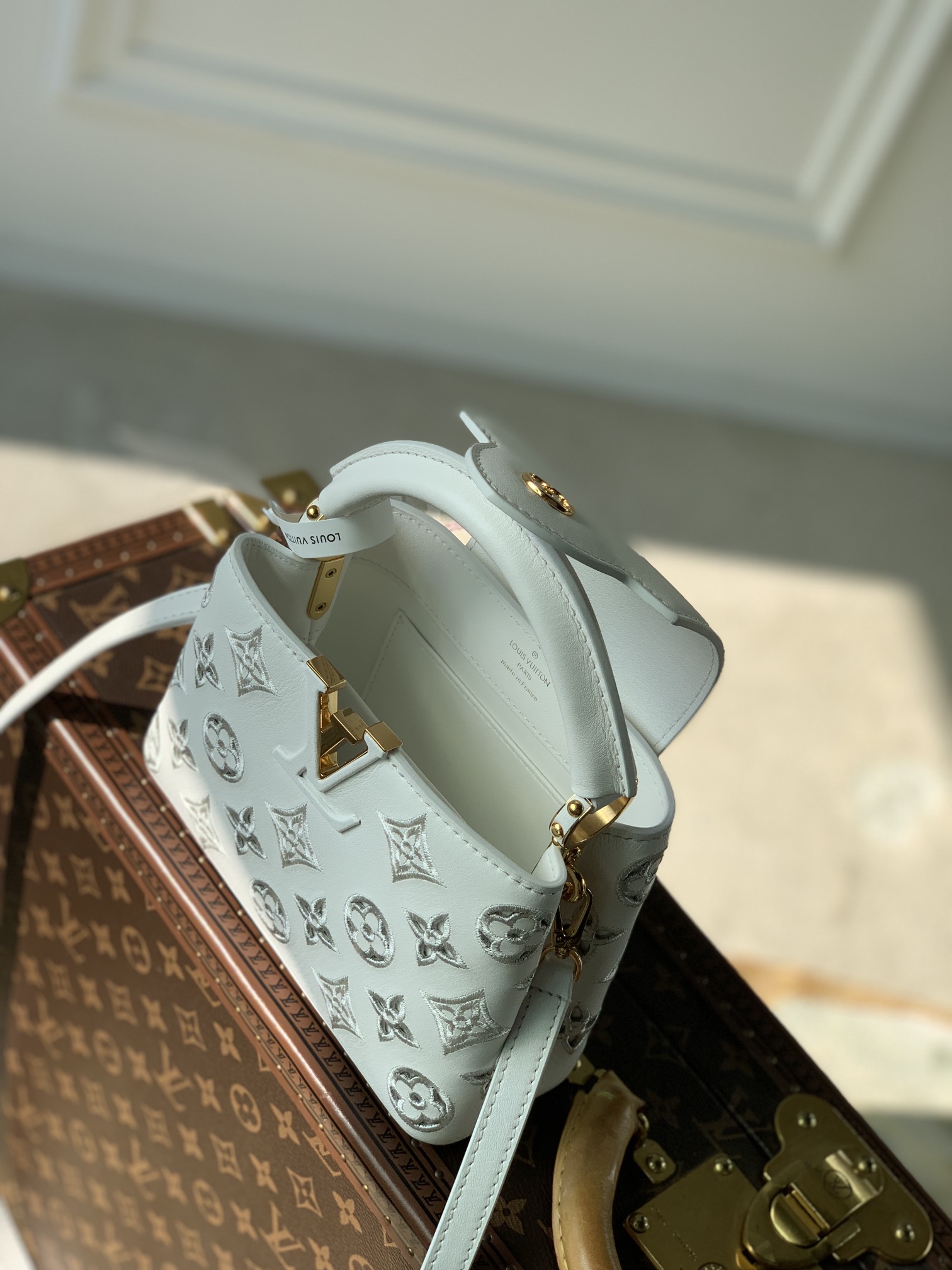 Bagsaaa L0vis Vvtt0n Capucines Mini White Monogram - 21x14x8cm