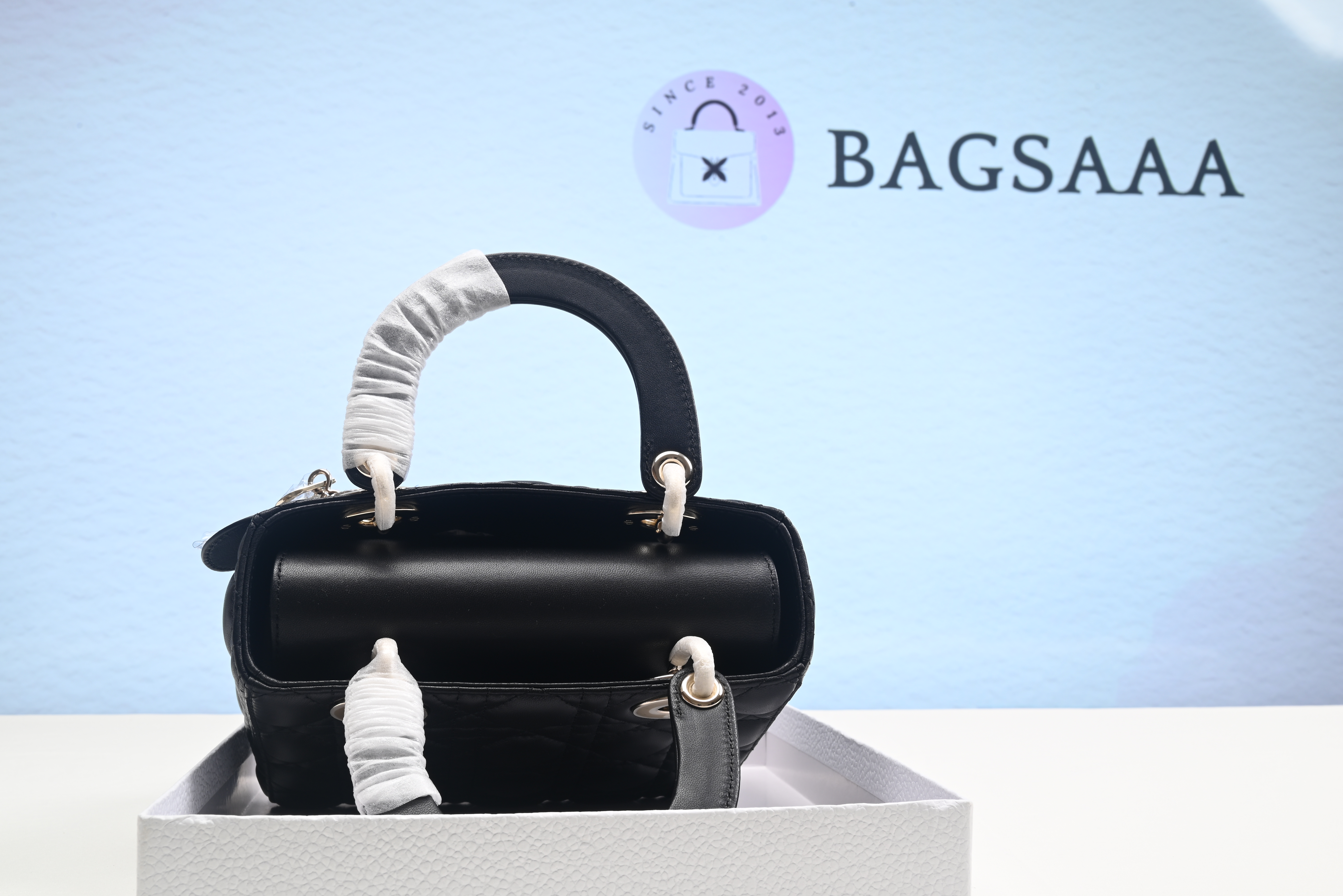 Bagsaaa D10r Small Lady Black Cannage Lambskin - 20 x 17 x 8 cm