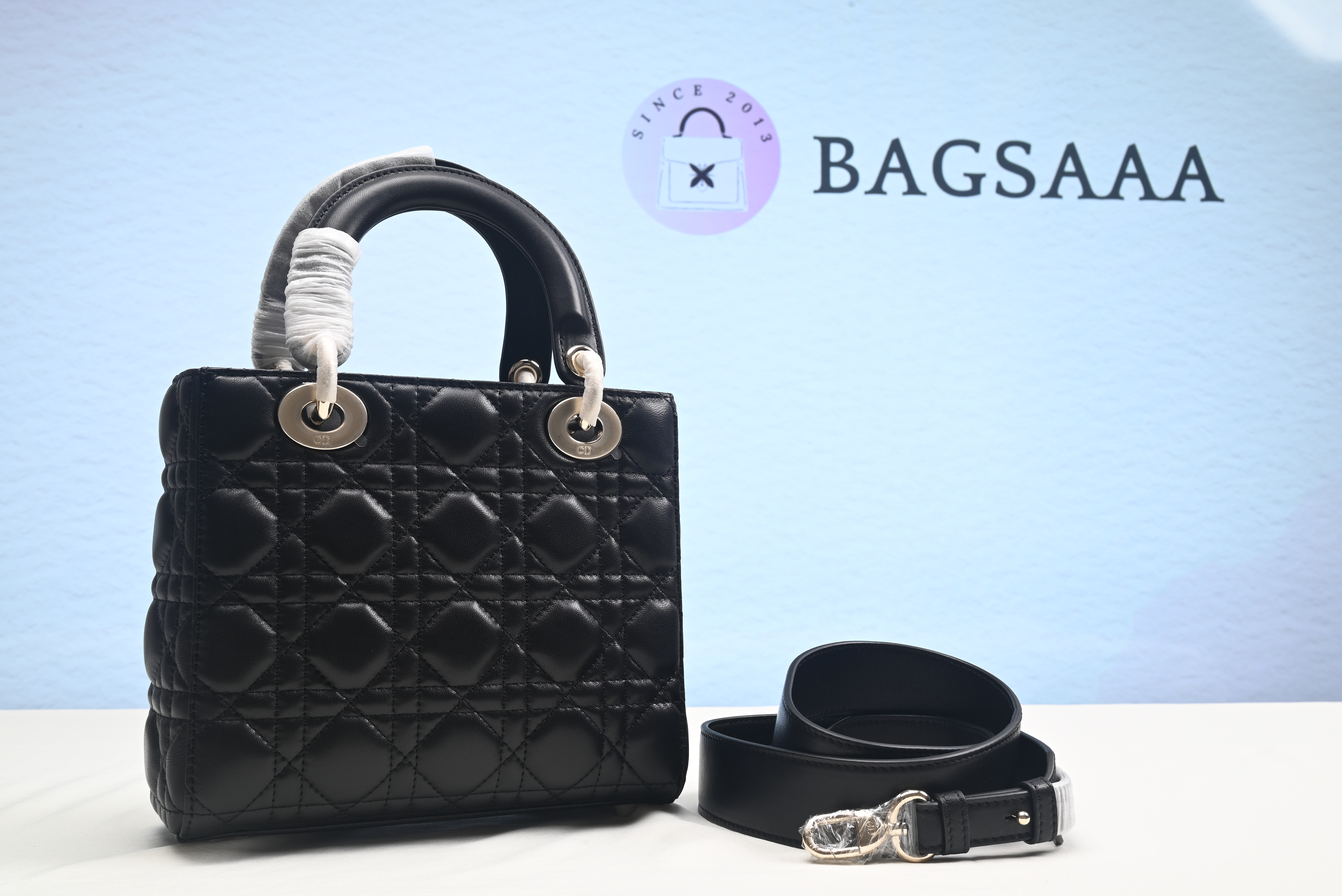 Bagsaaa D10r Small Lady Black Cannage Lambskin - 20 x 17 x 8 cm